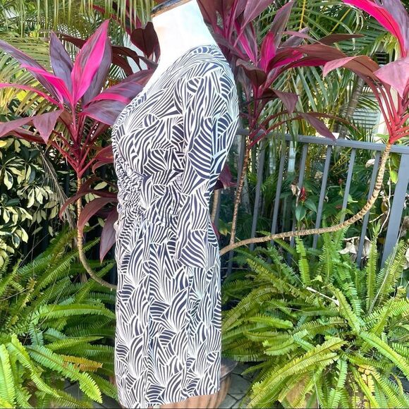 Laundry By Design Navy Zebra Faux-Wrap Dress - Picture 4 of 7